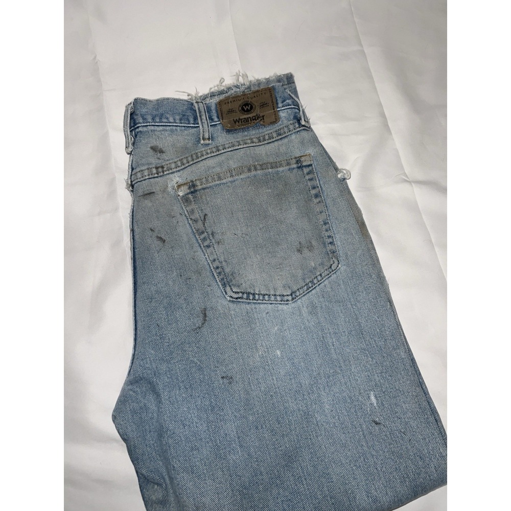 Wrangler Authentic Jeans Mens 36x29 Relaxed Fit Light Wash Blue Denim 97601SB